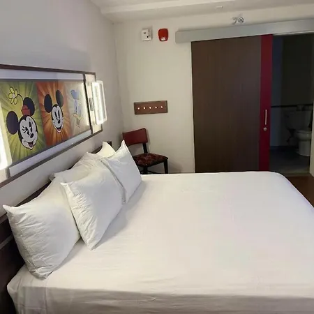Disney'S All-Star Music Resort-2